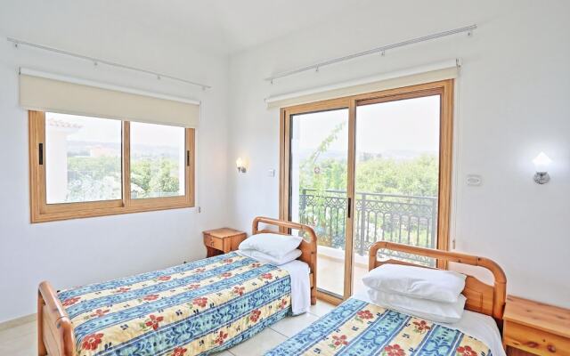 Villa Athina Finiki in Latchi