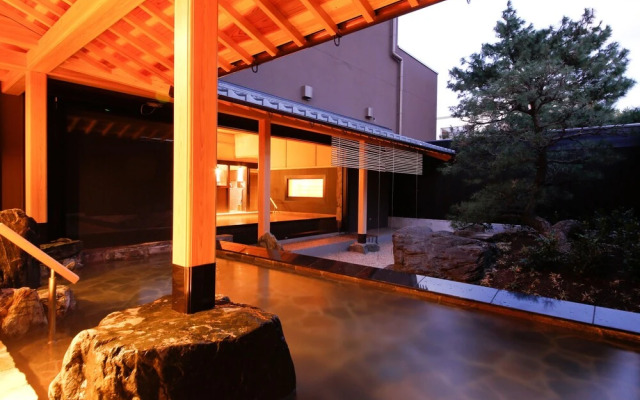 Awaji Hamarikyu TAKUMI