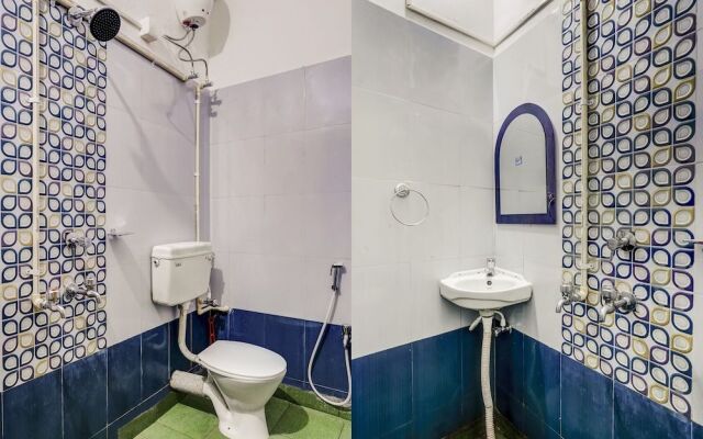 OYO Flagship 60003 Hotel Santosh
