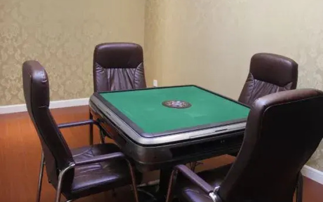 Huamei Business Hotel