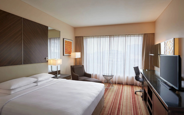 Courtyard by Marriott Mumbai International Airport