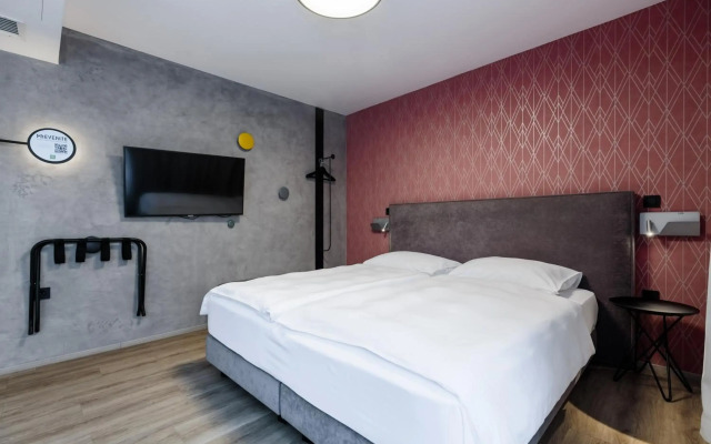 Sheraton Paris Charles de Gaulle Airport Hotel