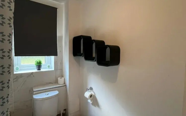 Stunning 1 Bedroom Apartment in Dagenham