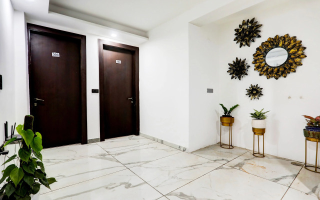 Super Townhouse Sector 52 Near Artemis Hospital