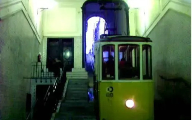 Gravity - Central Lisbon