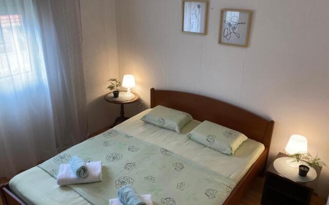 Quite beautiful apartment in the Split Neda with 4bedrooms
