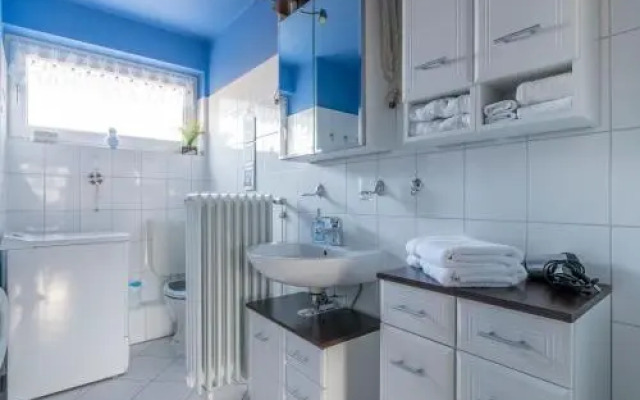 5847 Private Room 1 Person