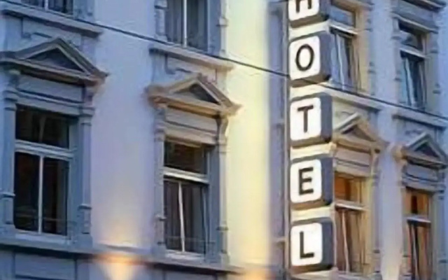 hotelImage
