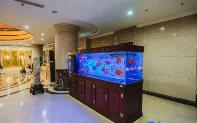 Jingcheng Hotel (Linyi Tongda Road Taisheng Square)
