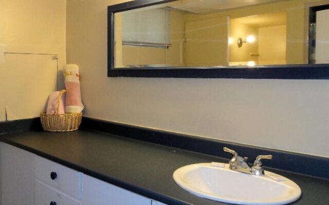 Edgewater Resorts - Edgewater Cottages