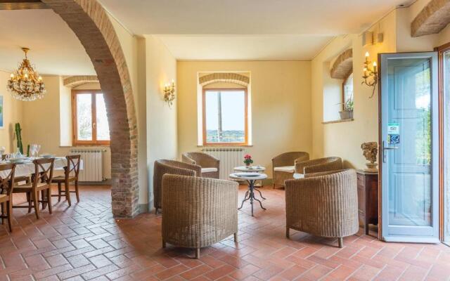 CASALE BROLIO 12&2, Emma Villas