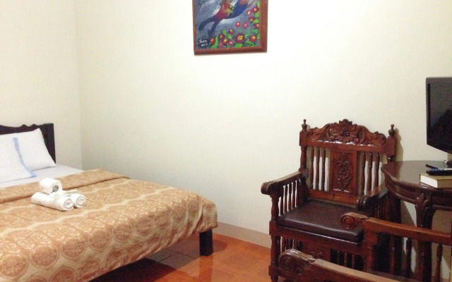 OYO 741 Sierra Travellers Inns