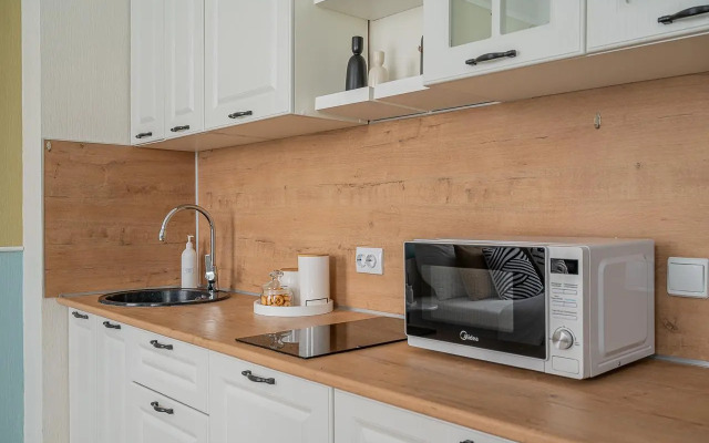 Лайт Апартаменты на улице Крестинского 8