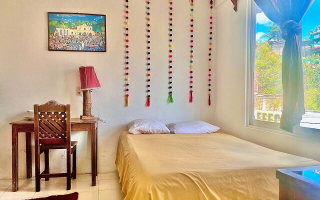 Room-central Comfy Small Studio