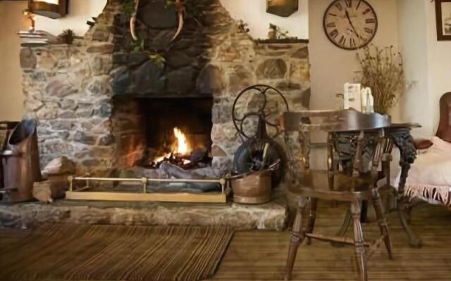 The Crooked Inn