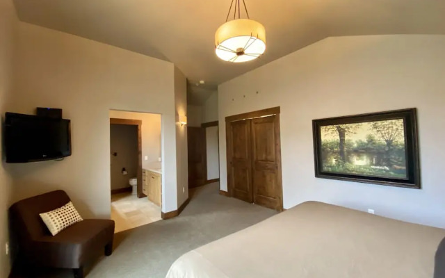 Meadow Lake Resort & Condos