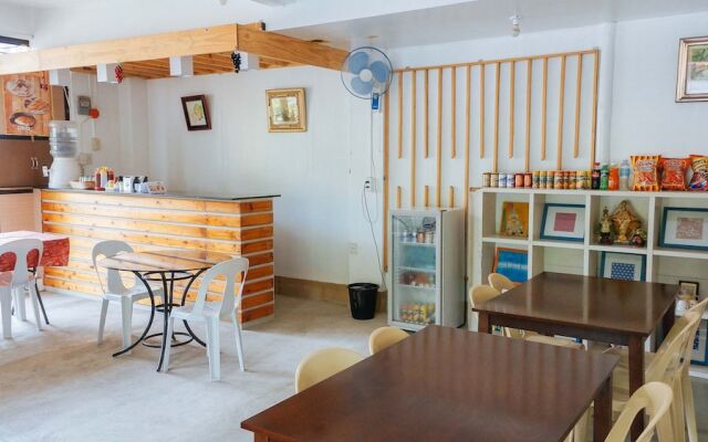 RedDoorz @ Humayhumay Road Lapulapu