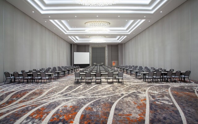 Harris Hotel & Convention Cibinong City Mall Bogor