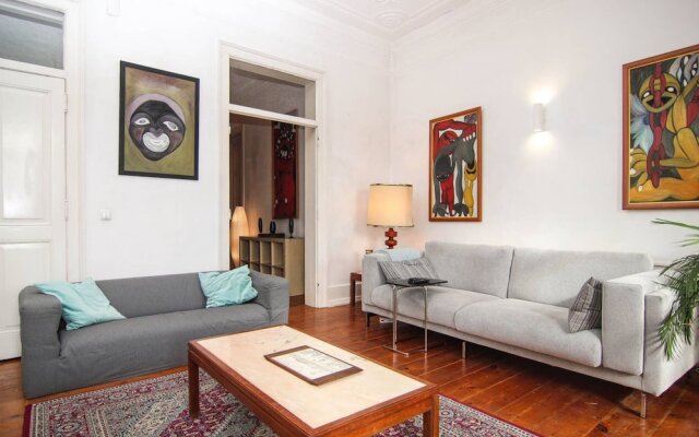 Spacious And Bright 4 Bedroom Apartment