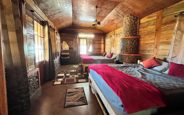 Mount Olympus Hood cabin