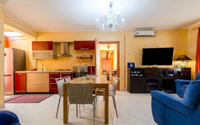 Beautiful Holiday Home in Catania with Barbecue