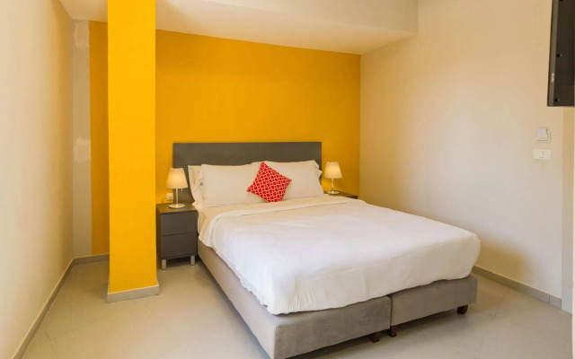 Stay Inn Hostel