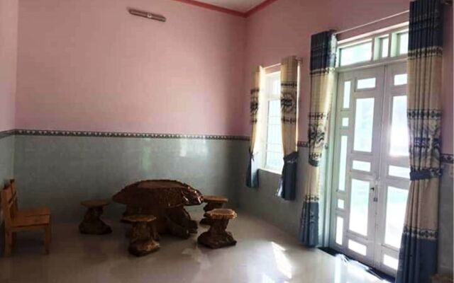 Y Thu Guesthouse