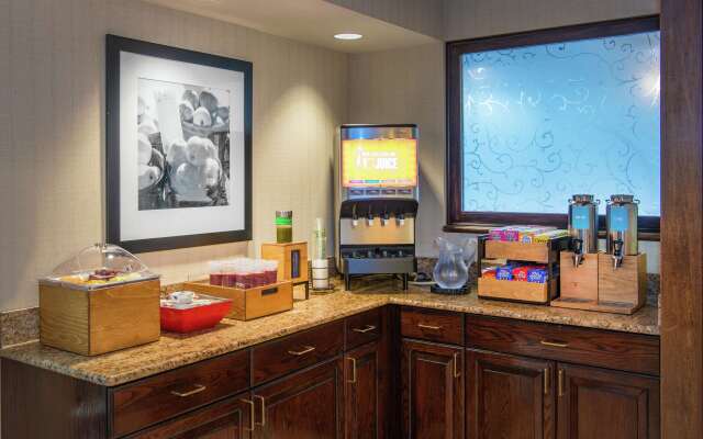 Hampton Inn Erie-South