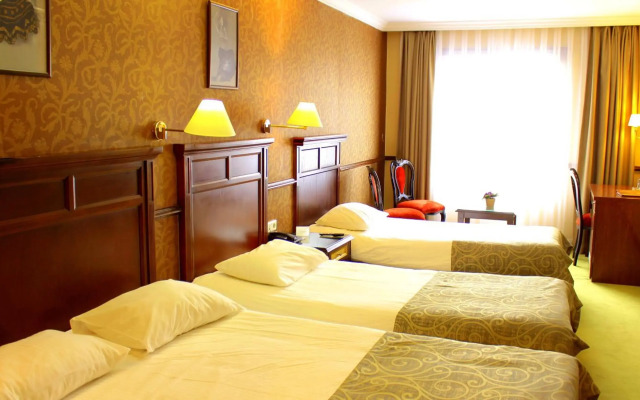 Topkapi Inter Istanbul Hotel