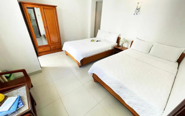 Nang Bien Hotel