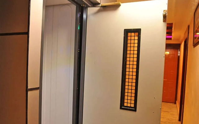 Hotel Arati