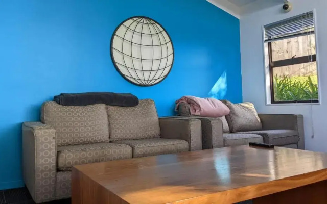 Waiheke Backpackers Hostel