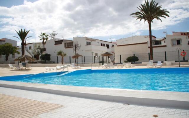 Costa Del Silencio - 28/5 Up