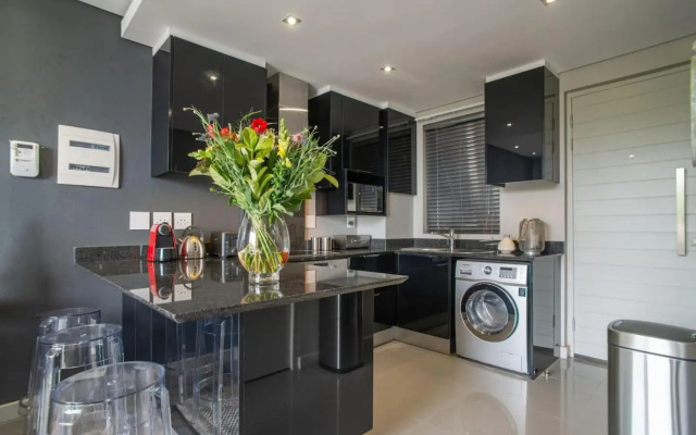 Lux Andringa Walk Apartments