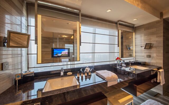 Fairmont Hotel Nanjing