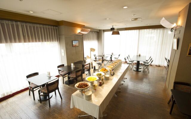 Court Hotel Asahikawa
