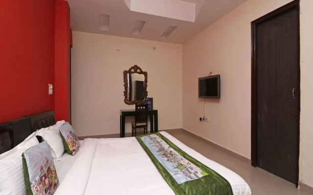 Krishna 26 By OYO Rooms