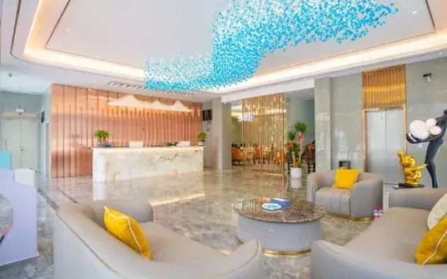Bali Hotel Maoming