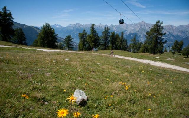 La Crettaz SUNNY & QUIET apartment 6 pers by Alpvision Résidences