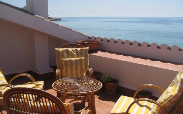 At303 Botigues de Mar