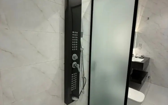 calm hotel