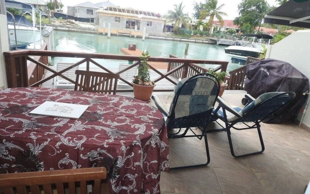 Villa 244C Jolly Harbour