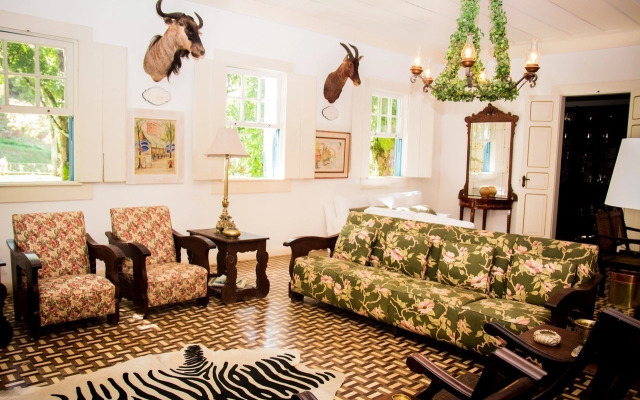 Estancias Duvivier Hotel