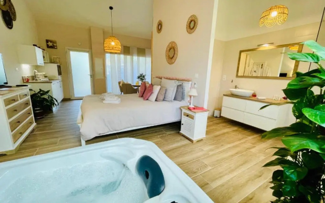 Les Jardins du Castelas by Perier-Provence