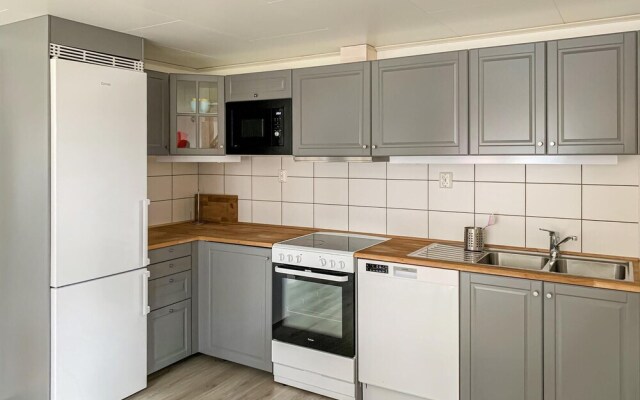 Beautiful Home in Löttorp With 4 Bedrooms and Wifi