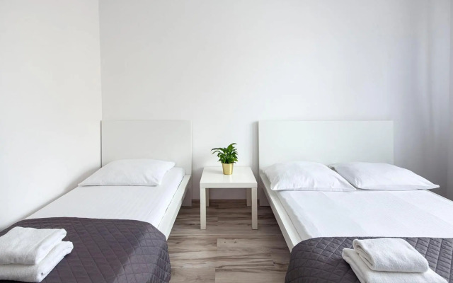 Sleepy3city Apartments 10 Lutego 23