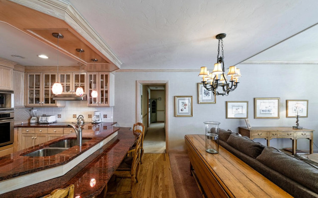 Vail's Mountain Haus