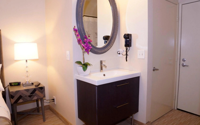 Urban Boutique Hotel