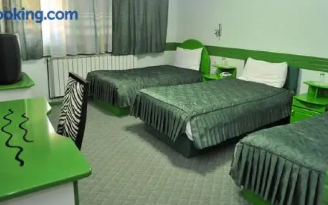 Centrobiznis 92 Hotel