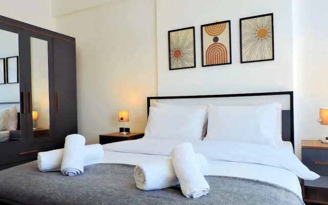 Chic Flat 10 min to Lara Beach in Antalya
